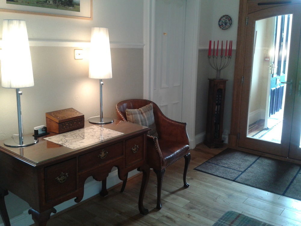 Middleton House Bed And Breakfast Охтерардър Екстериор снимка