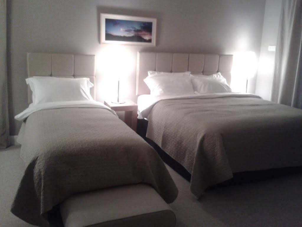 Middleton House Bed And Breakfast Охтерардър Екстериор снимка